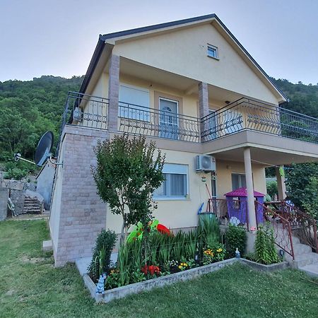 Village House Dunja Virpazar Δωμάτιο φωτογραφία